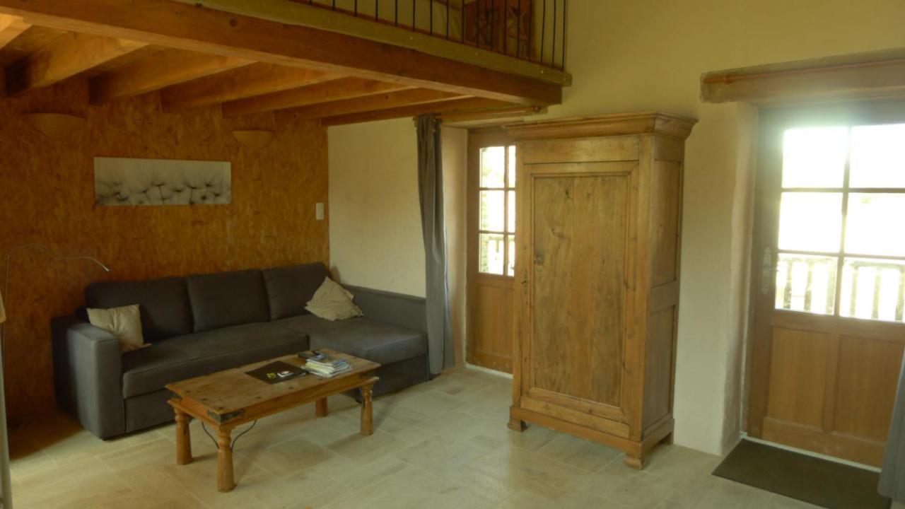De La Cabotte Bussy-le-Grand